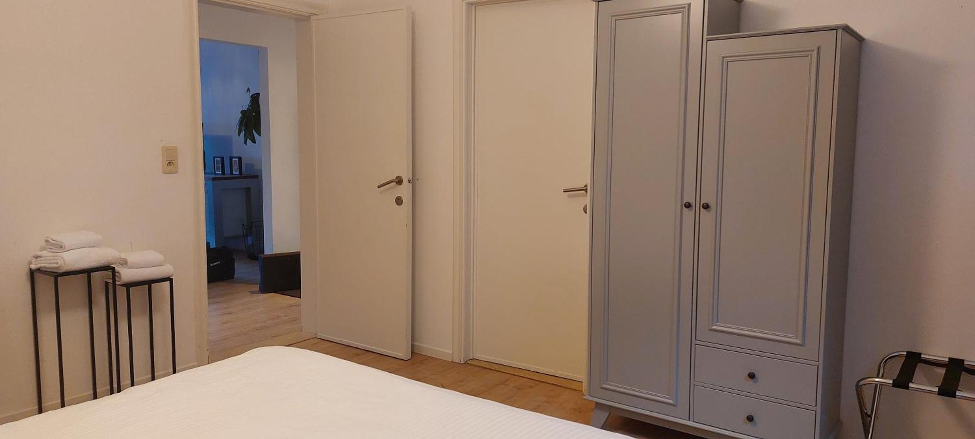 The View - Spacious 2 Bdr Appt In With View Антверпен Екстериор снимка